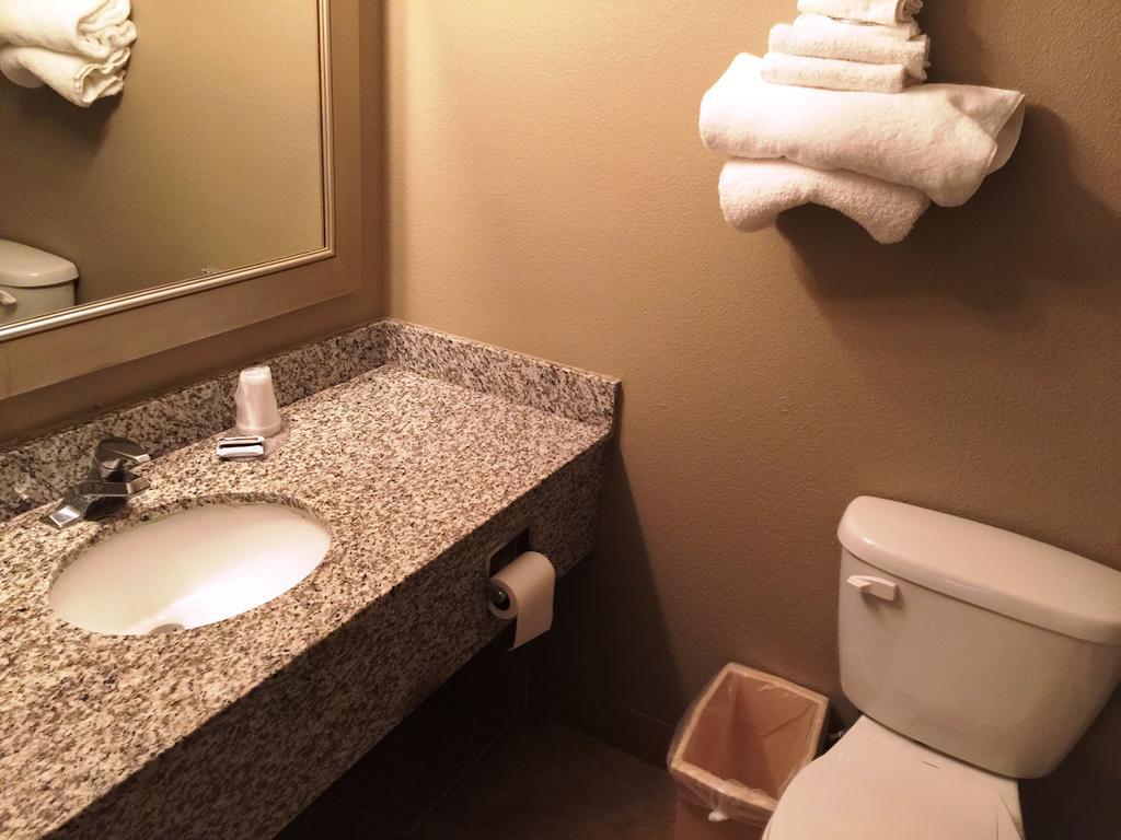 Chestnut Tree Inn Portland Mall 205 Habitación foto